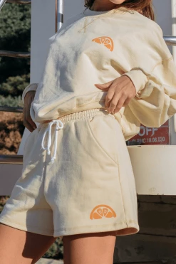 Brand new ๐ฅ Dippin' Daisy's Clementine Shorts ๐ฅ