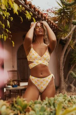 New ๐ Dippin' Daisy's Ibiza Top - Sunset Grove Sunset Grove ๐