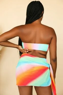 Best Sale 🛒 Dippin' Daisy's Nomad Sarong - Aura Aura 🔥 -triangle Shop D5063JCROD AURA 3 2048x2048