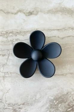 Hot Sale 🧨 Dippin' Daisy's Oopsy Daisy Hair Claw Clip - Black Black 🤩