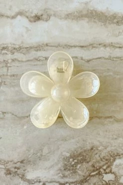 Cheapest 🧨 Dippin' Daisy's Oopsy Daisy Hair Claw Clip - Clear Ivory Clear Ivory 💯