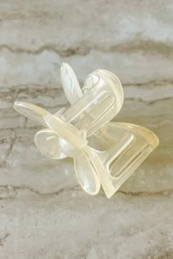 Cheapest 🧨 Dippin' Daisy's Oopsy Daisy Hair Claw Clip - Clear Ivory Clear Ivory 💯 -triangle Shop DQ H0002 CLIV 3 2048x2048