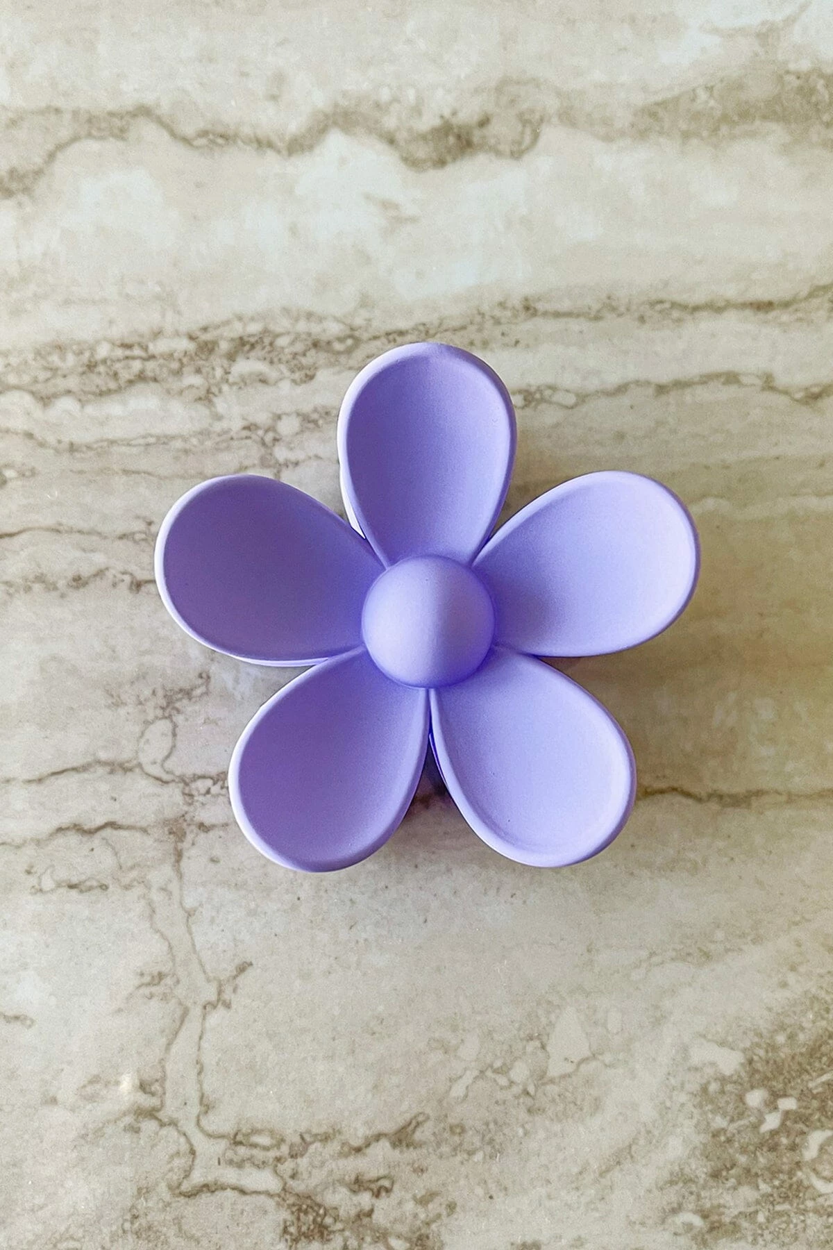Promo ๐ฏ Dippin' Daisy's Oopsy Daisy Hair Claw Clip - Lavender Lavender โญ 1 Promo ๐ฏ Dippin' Daisy's Oopsy Daisy Hair Claw Clip - Lavender Lavender โญ