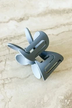 Best Pirce ✨ Dippin' Daisy's Oopsy Daisy Hair Claw Clip - Maritime Maritime ✔️ 6 Best Pirce ✨ Dippin' Daisy's Oopsy Daisy Hair Claw Clip - Maritime Maritime ✔️ -triangle Shop DQ H0002 MATE 3 2048x2048