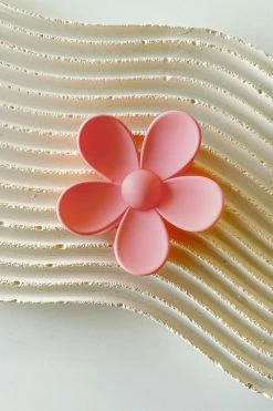 Flash Sale 🧨 Dippin' Daisy's Oopsy Daisy Hair Claw Clip - Nude Rose Nude Rose 😉