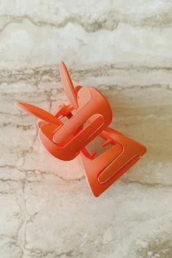 Deals ✨ Dippin' Daisy's Oopsy Daisy Hair Claw Clip - Orange Orange 🛒 -triangle Shop DQ H0002 ORNG 3 2048x2048
