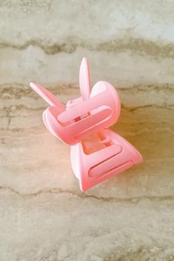 Promo 😍 Dippin' Daisy's Oopsy Daisy Hair Claw Clip - Pink Pink 🛒 -triangle Shop DQ H0002 PNK 4 6a3aea7b 6e7f 4574 9c12 43979c7662f6 2048x2048