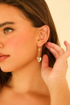 Discount 🔔 Dippin' Daisy's Cupid's Arrow Earrings 🔔 -triangle Shop HE2822 GLD 2 2048x2048